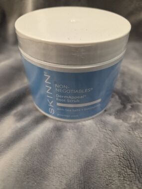 SKINN Foot Scrub